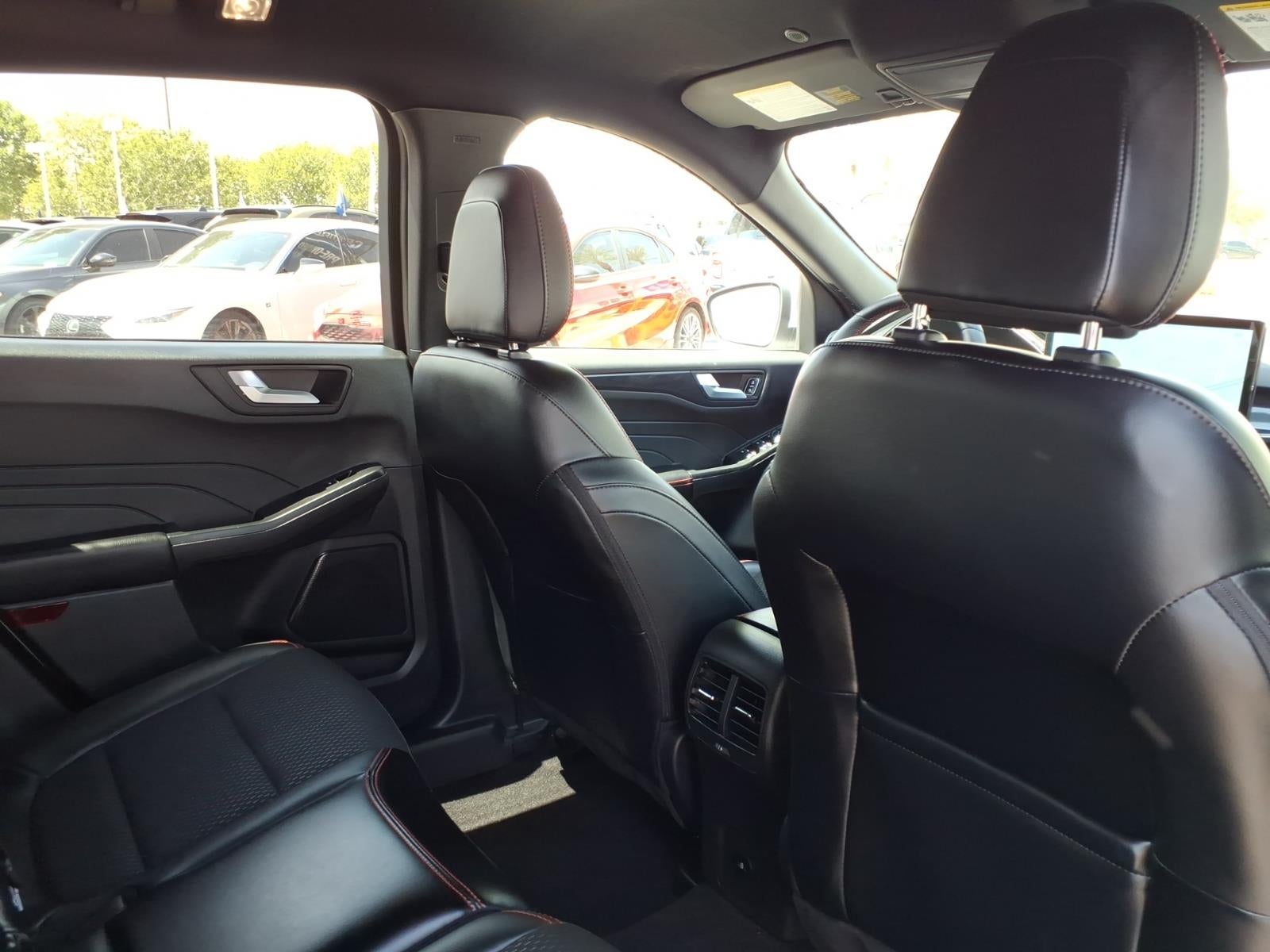 2025 Ford Escape Hybrid ST-Line Select