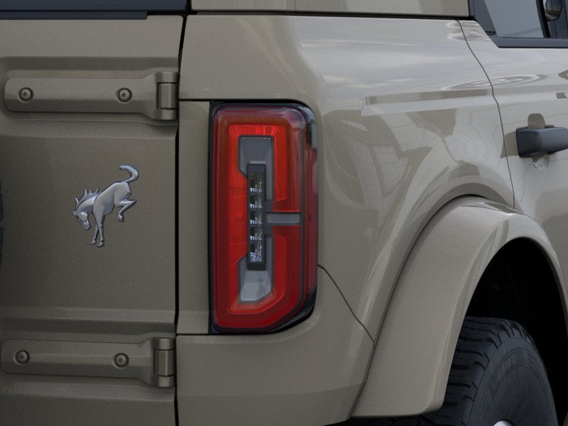 2026 Ford Bronco OUTER BANKS 4 DOOR 4X4