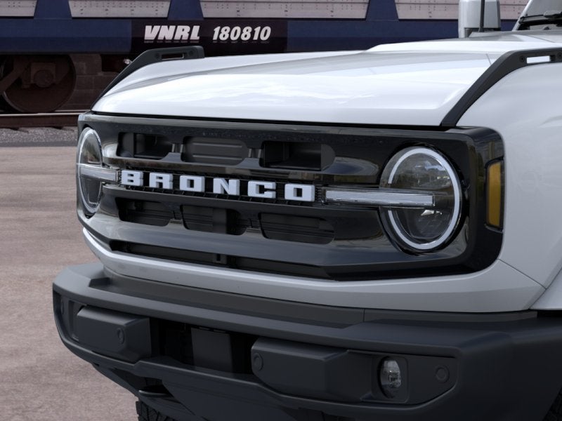 2026 Ford Bronco OUTER BANKS 4 DOOR 4X4