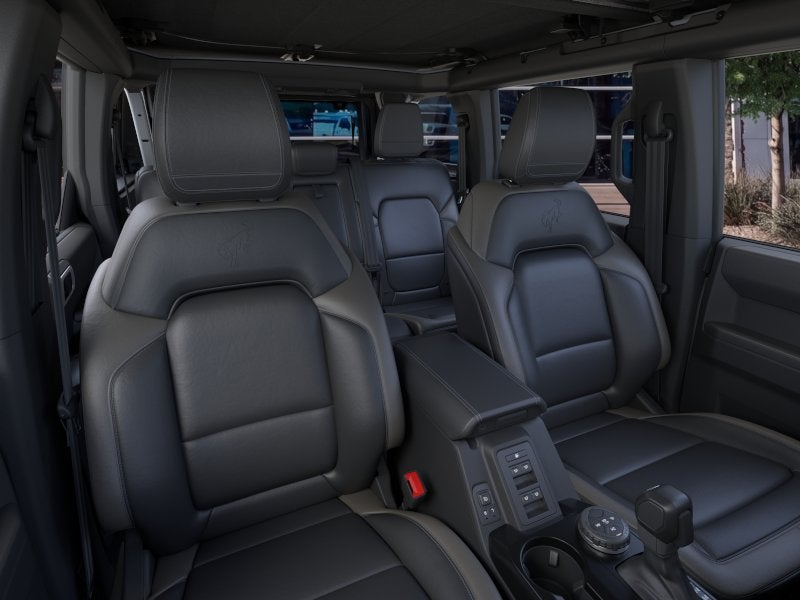2026 Ford Bronco OUTER BANKS 4 DOOR 4X4