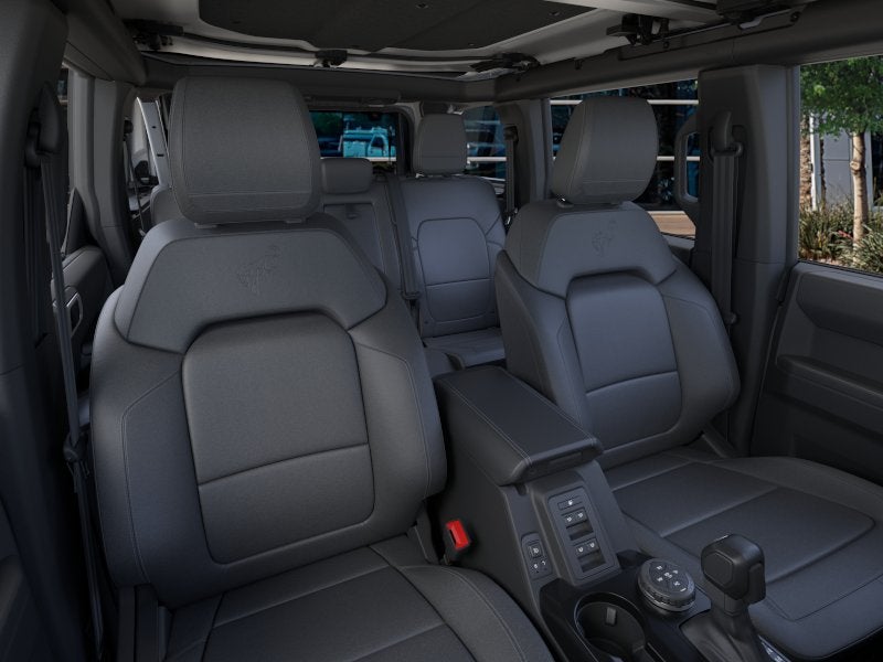 2026 Ford Bronco OUTER BANKS 4 DOOR 4X4