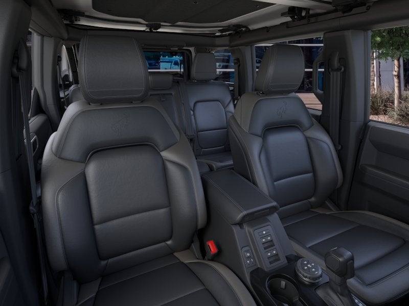 2026 Ford Bronco OUTER BANKS 4 DOOR 4X4