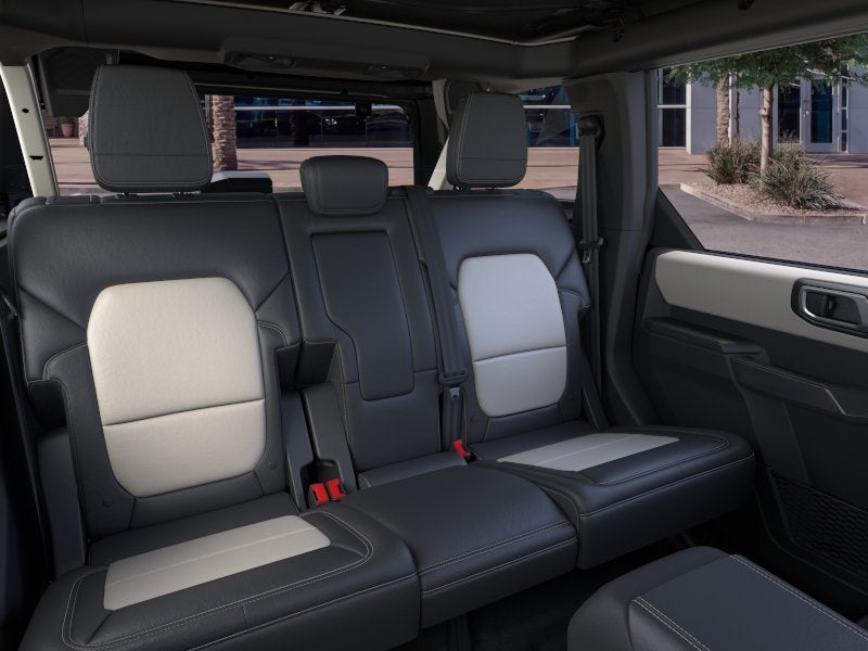 2026 Ford Bronco OUTER BANKS 4 DOOR 4X4