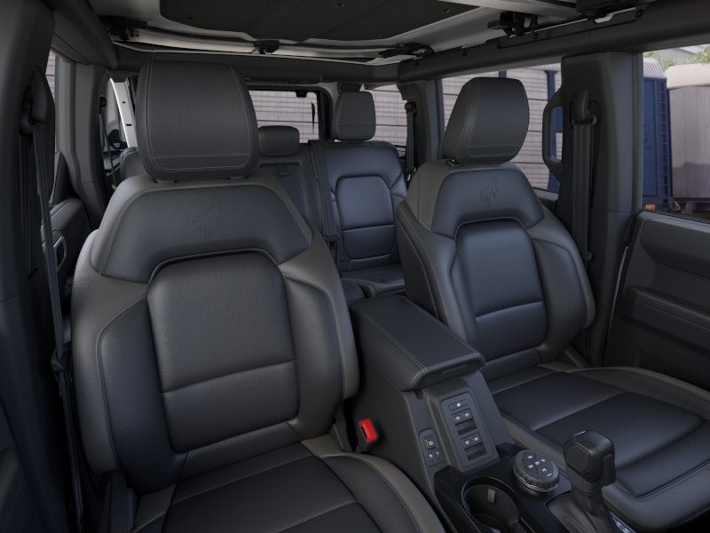 2026 Ford Bronco OUTER BANKS 4 DOOR 4X4