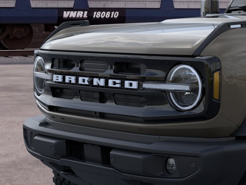 2026 Ford Bronco OUTER BANKS 4 DOOR 4X4