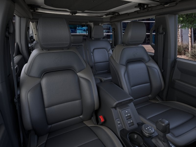 2026 Ford Bronco OUTER BANKS 4 DOOR 4X4