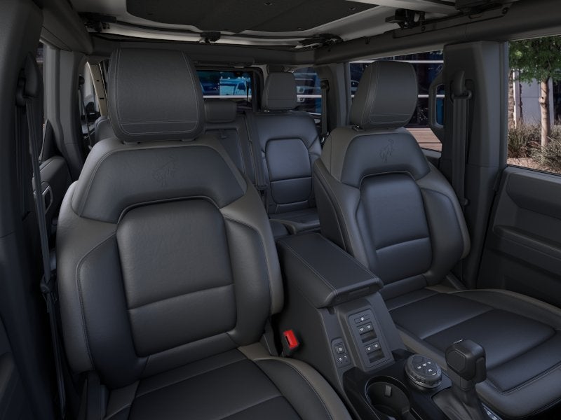 2026 Ford Bronco OUTER BANKS 4 DOOR 4X4