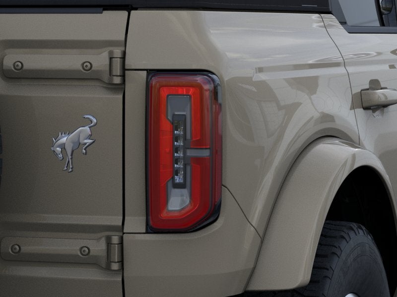 2025 Ford Bronco OUTER BANKS 4 DOOR 4X4