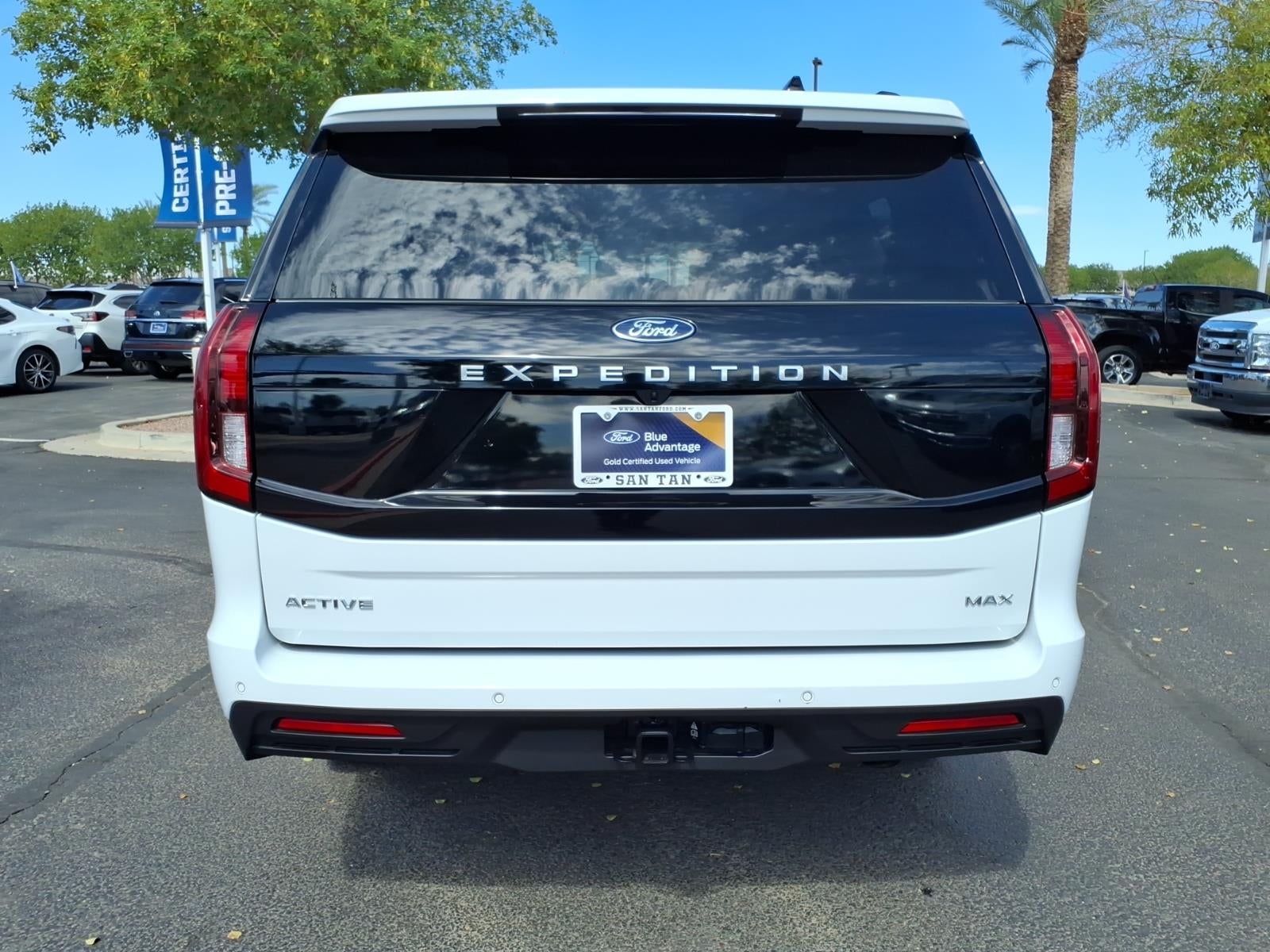 2025 Ford Expedition MAX Active