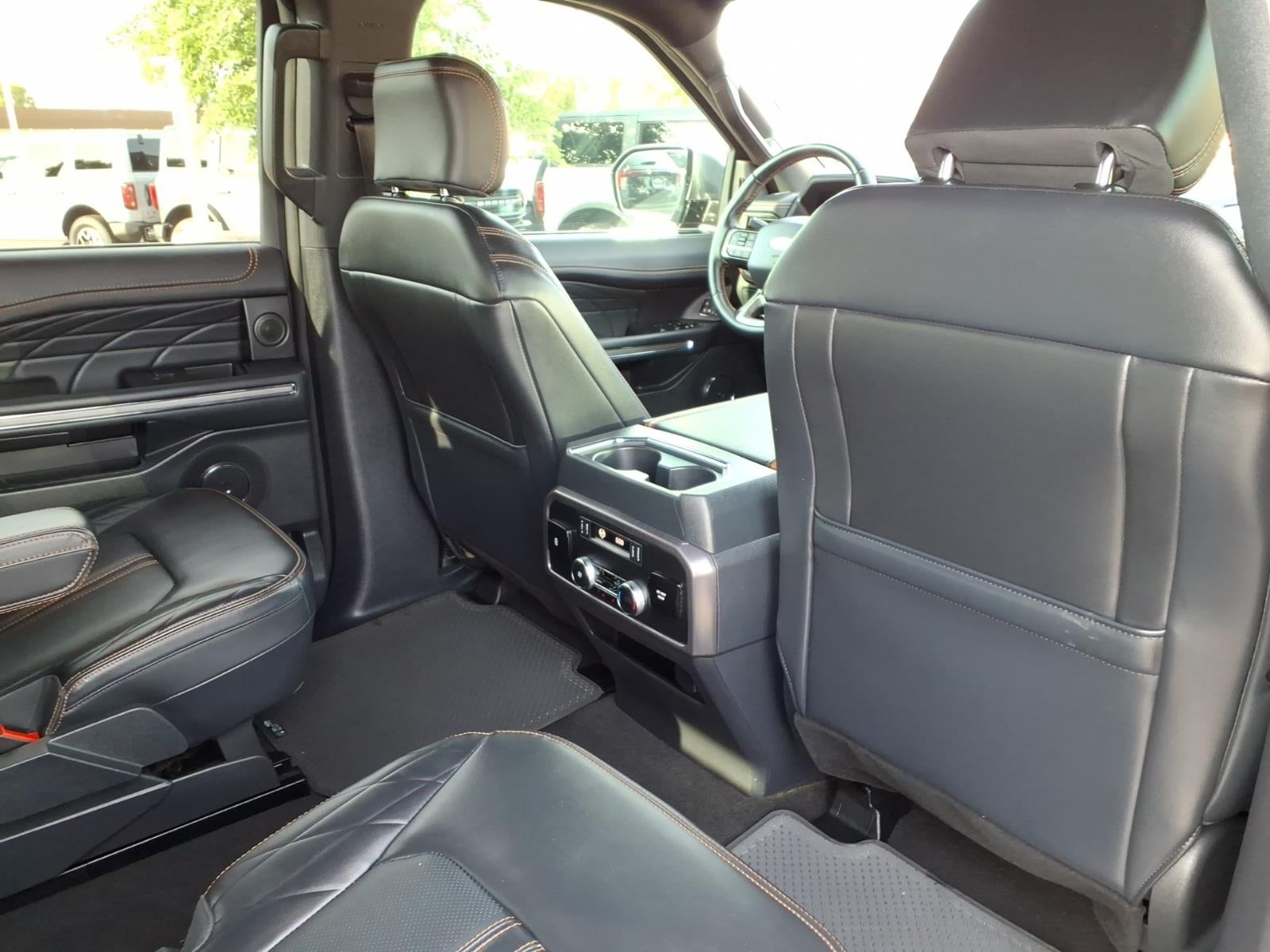 2024 Ford Expedition MAX Platinum