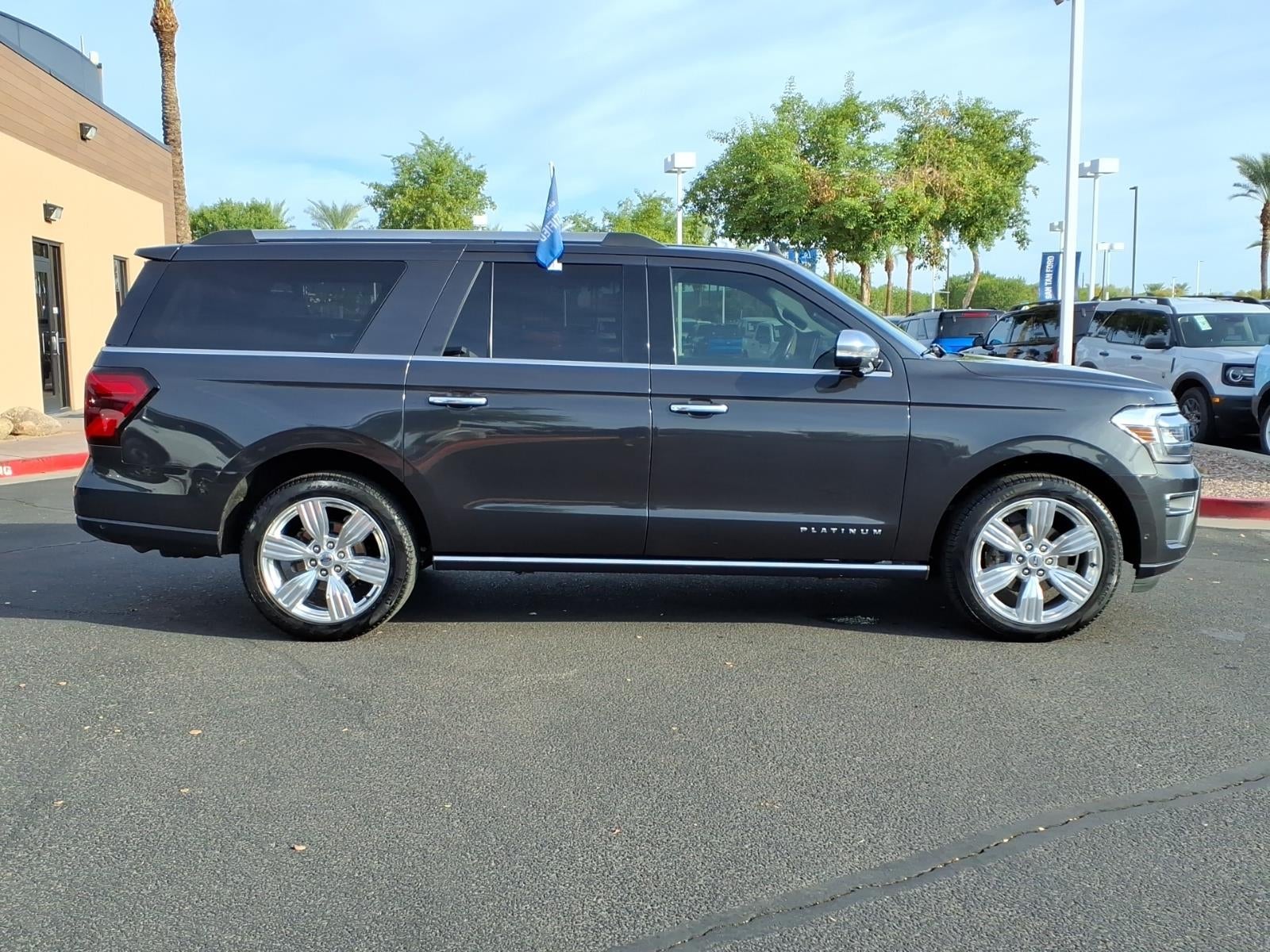 2024 Ford Expedition MAX Platinum