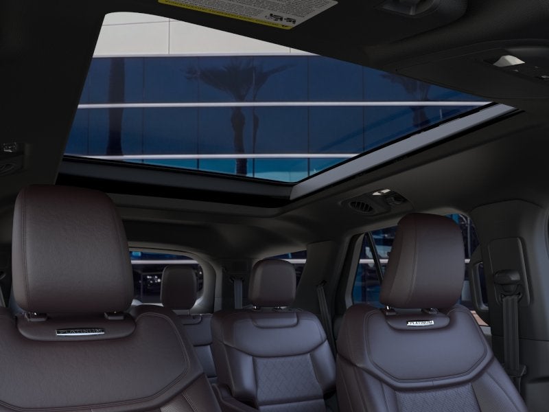 2026 Ford Explorer PLATINUM RWD