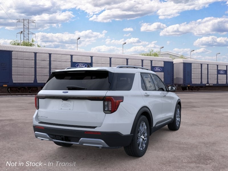 2026 Ford Explorer PLATINUM RWD