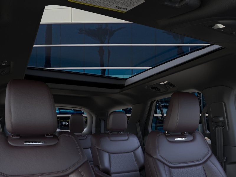 2026 Ford Explorer PLATINUM RWD
