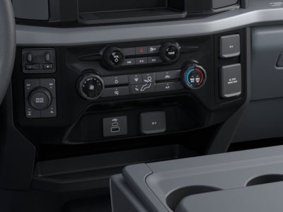 2026 Ford F-250 Super Duty XLT 4WD CREW CAB 6.75 BO
