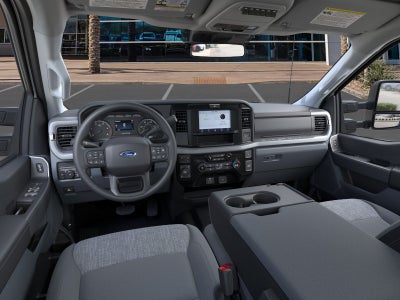2026 Ford F-250 Super Duty XLT 4WD CREW CAB 6.75 BO