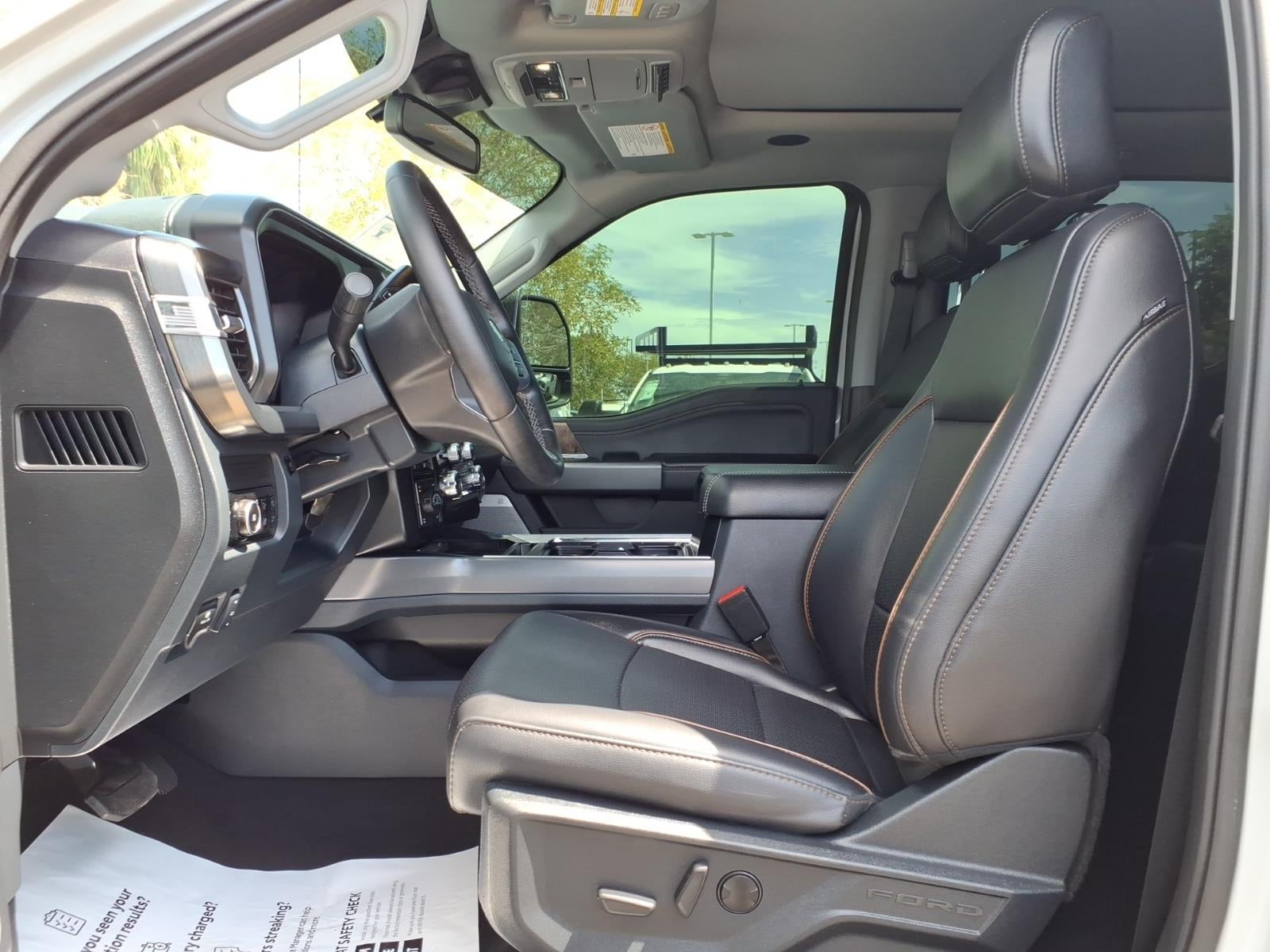 2025 Ford F-250 Super Duty Lariat