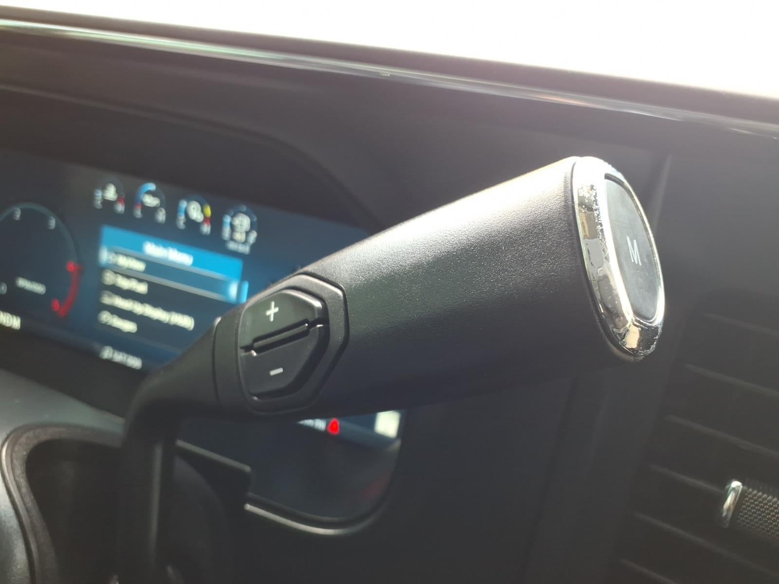 2025 Ford F-250 Super Duty Lariat