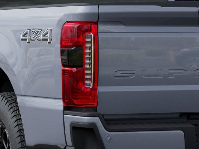 2027 Ford F-250 Super Duty LARIAT 4WD CREW CAB 6.75