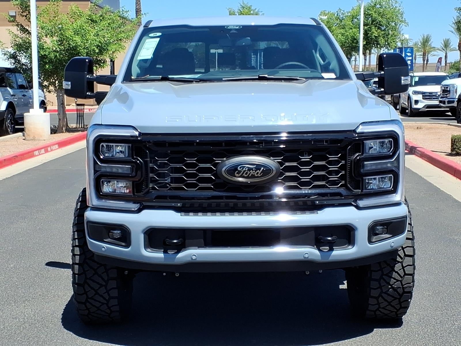 2026 Ford F-250 Super Duty LARIAT 4WD CREW CAB 6.75