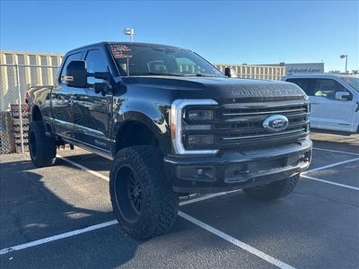 2025 Ford F-350 Super Duty Platinum