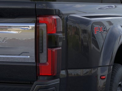 2026 Ford F-350 Super Duty KING RANCH 4WD CREW CAB 8