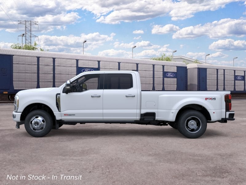 2026 Ford F-350 Super Duty KING RANCH 4WD CREW CAB 8