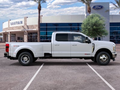 2027 Ford F-350 Super Duty LARIAT 4WD CREW CAB 8 BO