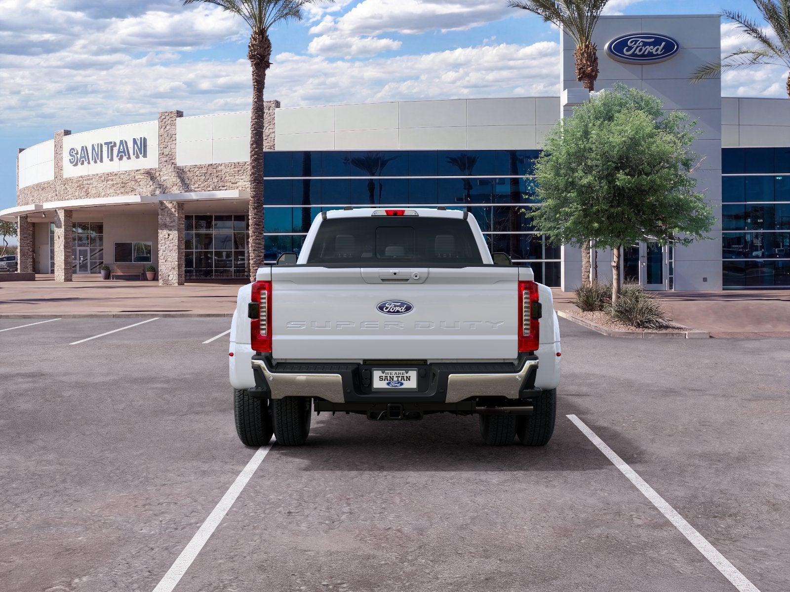 2027 Ford F-350 Super Duty LARIAT 4WD CREW CAB 8 BO