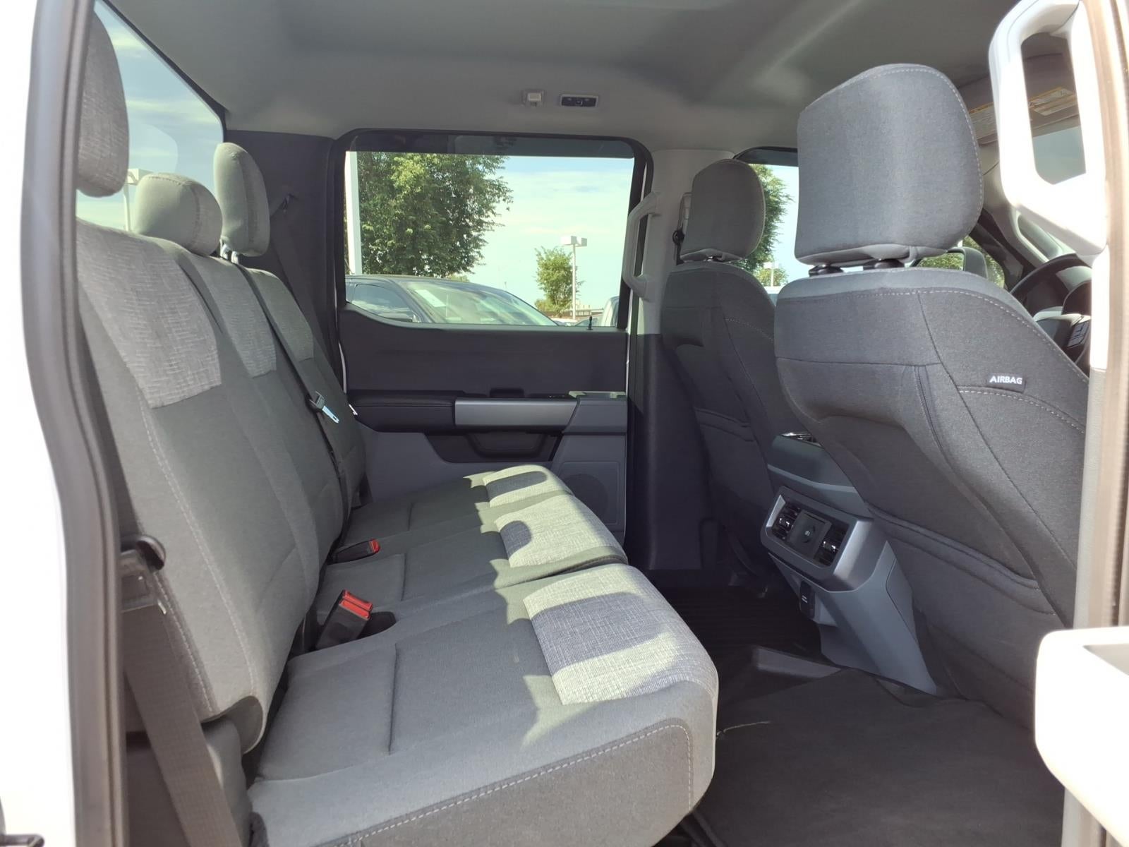 2025 Ford F-350 Super Duty XLT DRW
