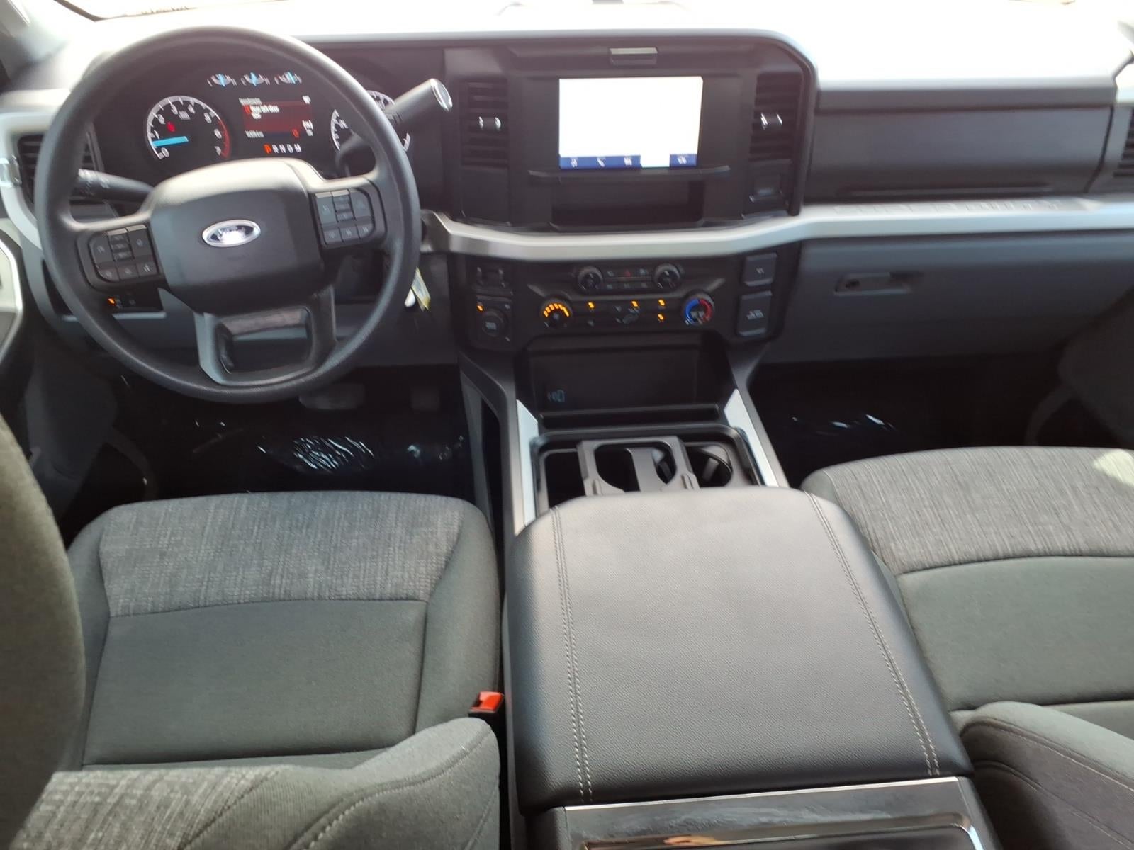 2025 Ford F-350 Super Duty XLT DRW