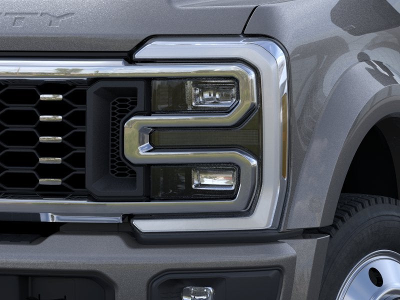 2026 Ford F-450 Super Duty PLATINUM 4WD CREW CAB 8