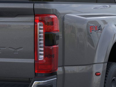 2026 Ford F-450 Super Duty LARIAT 4WD CREW CAB 8 BO