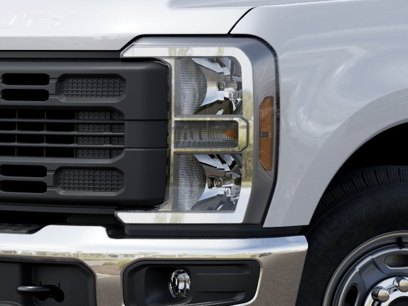 2027 Ford F-250 Super Duty XL 2WD REG CAB 8 BOX