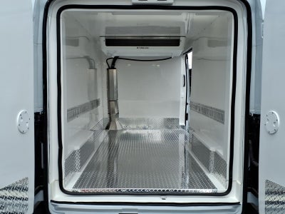 2026 Ford Transit T-250 148 MED RF 9150 GV