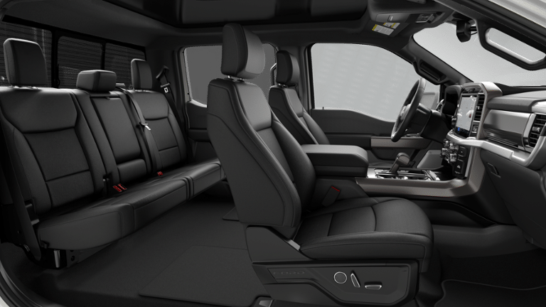 2026 Ford F-150 SUPERCREW LARIAT- 145