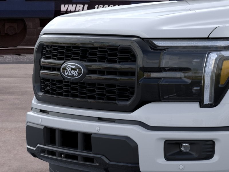 2026 Ford F-150 SUPERCREW LARIAT- 145