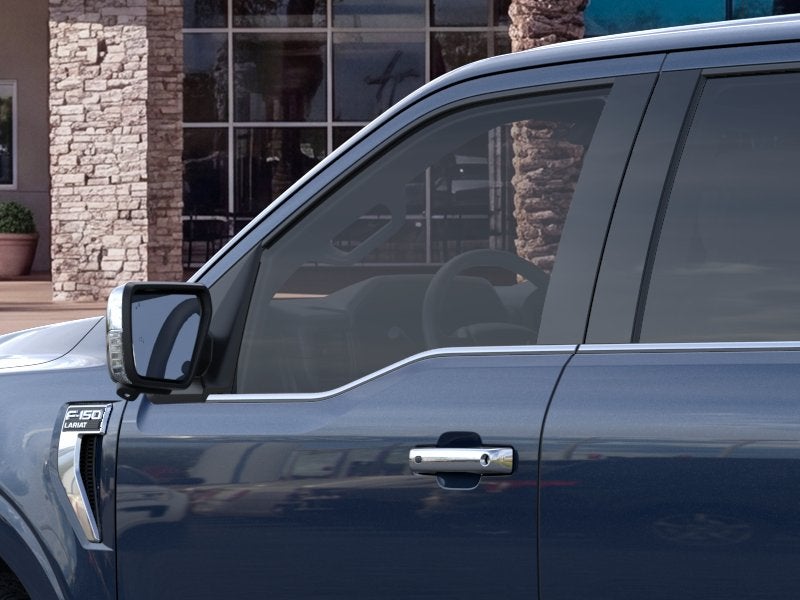 2025 Ford F-150 LARIAT 4WD SUPERCREW 5.5