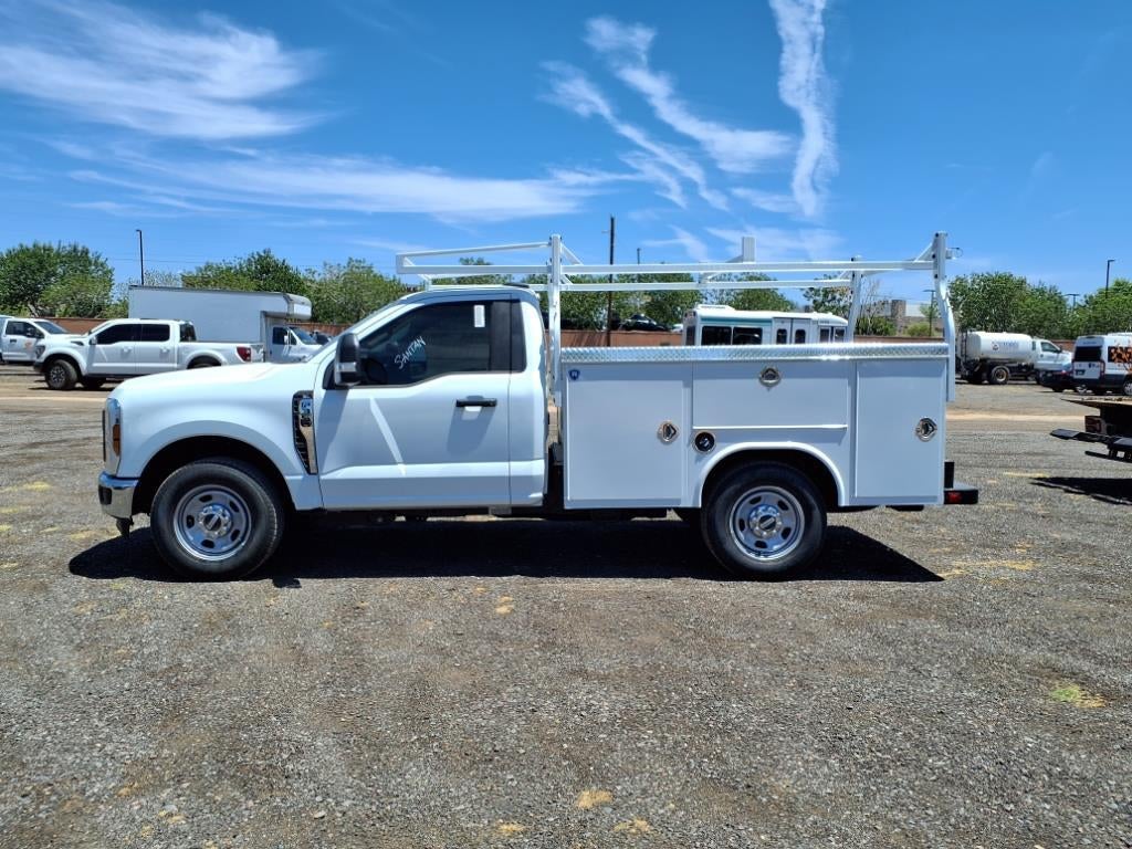2025 Ford F-350 Super Duty XL 2WD REG CAB 8 BOX