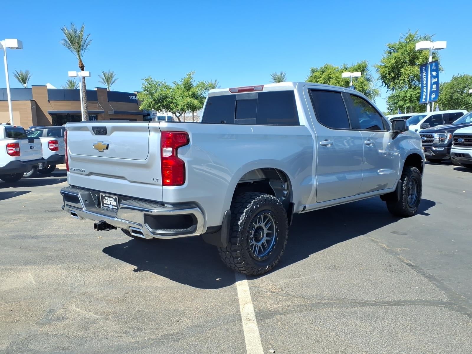 2022 Chevrolet Silverado 1500 LT LT1