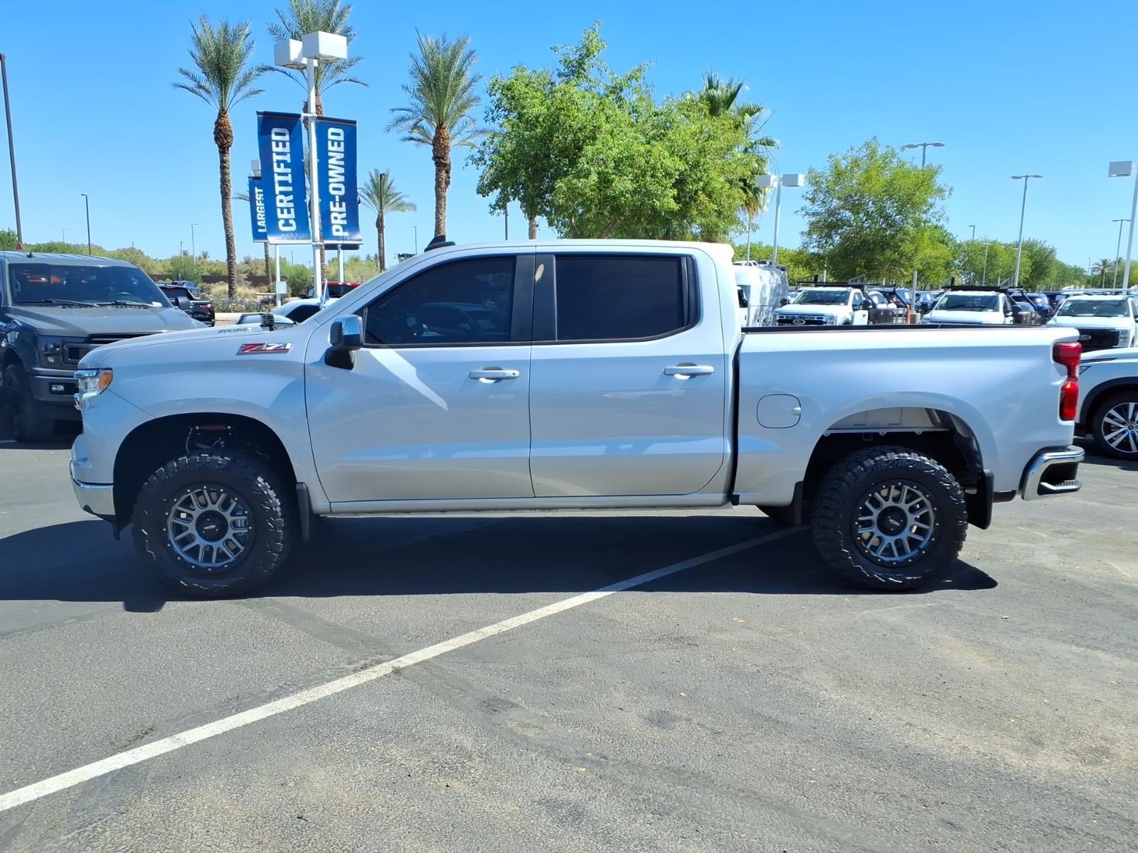 2022 Chevrolet Silverado 1500 LT LT1