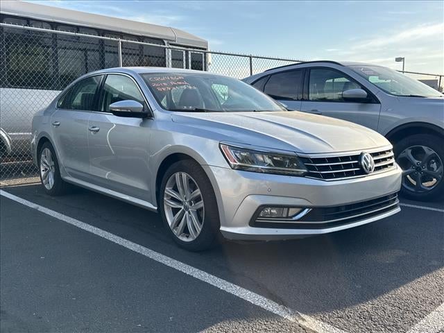 2018 Volkswagen Passat 2.0T SE w/ Technology