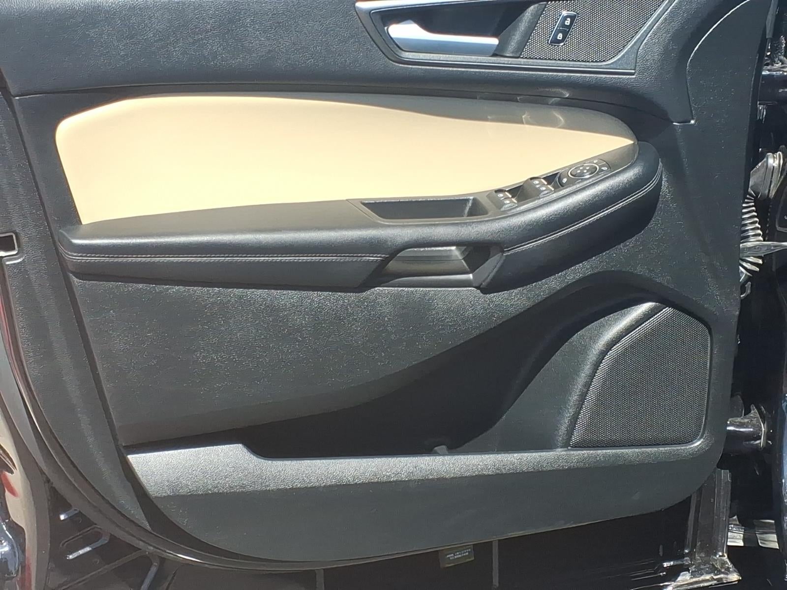 2023 Ford Edge SE