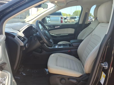 2023 Ford Edge SE