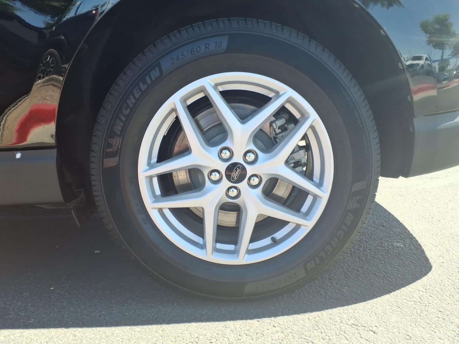2023 Ford Edge SE