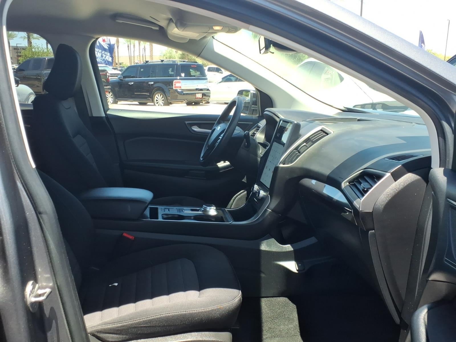 2022 Ford Edge SE