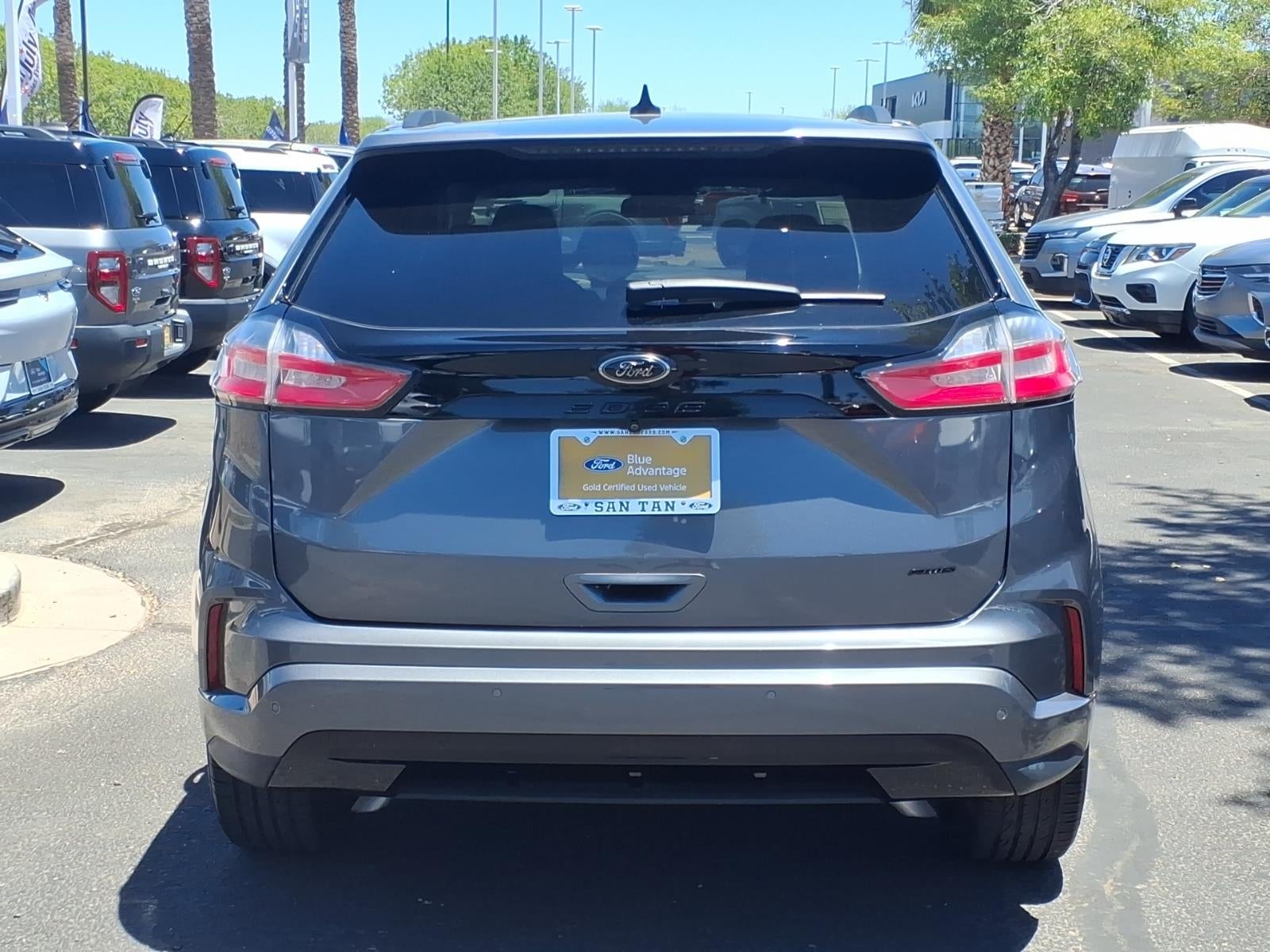 2022 Ford Edge SE