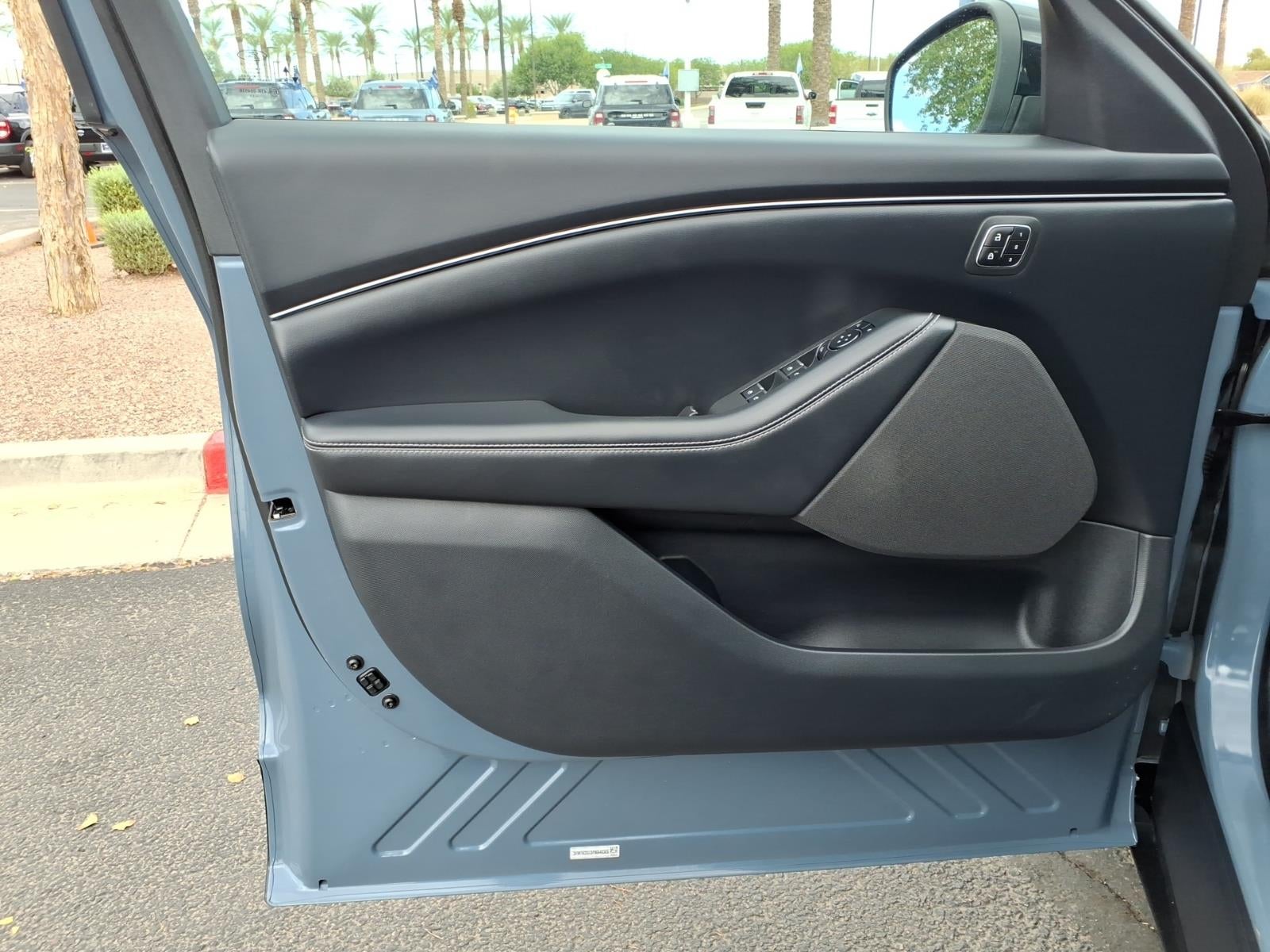 2023 Ford Mustang Mach-E California Route 1