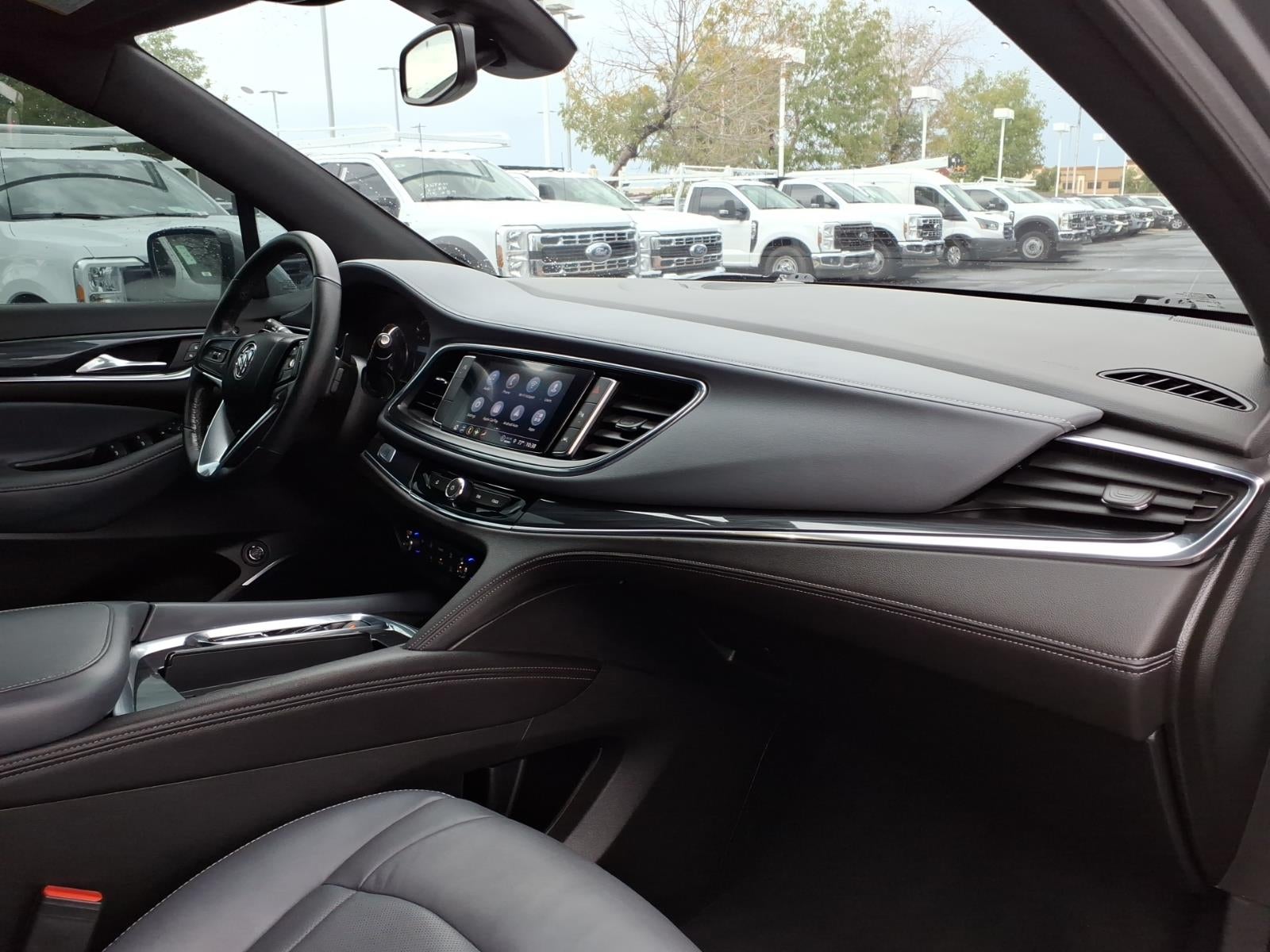 2024 Buick Enclave Essence