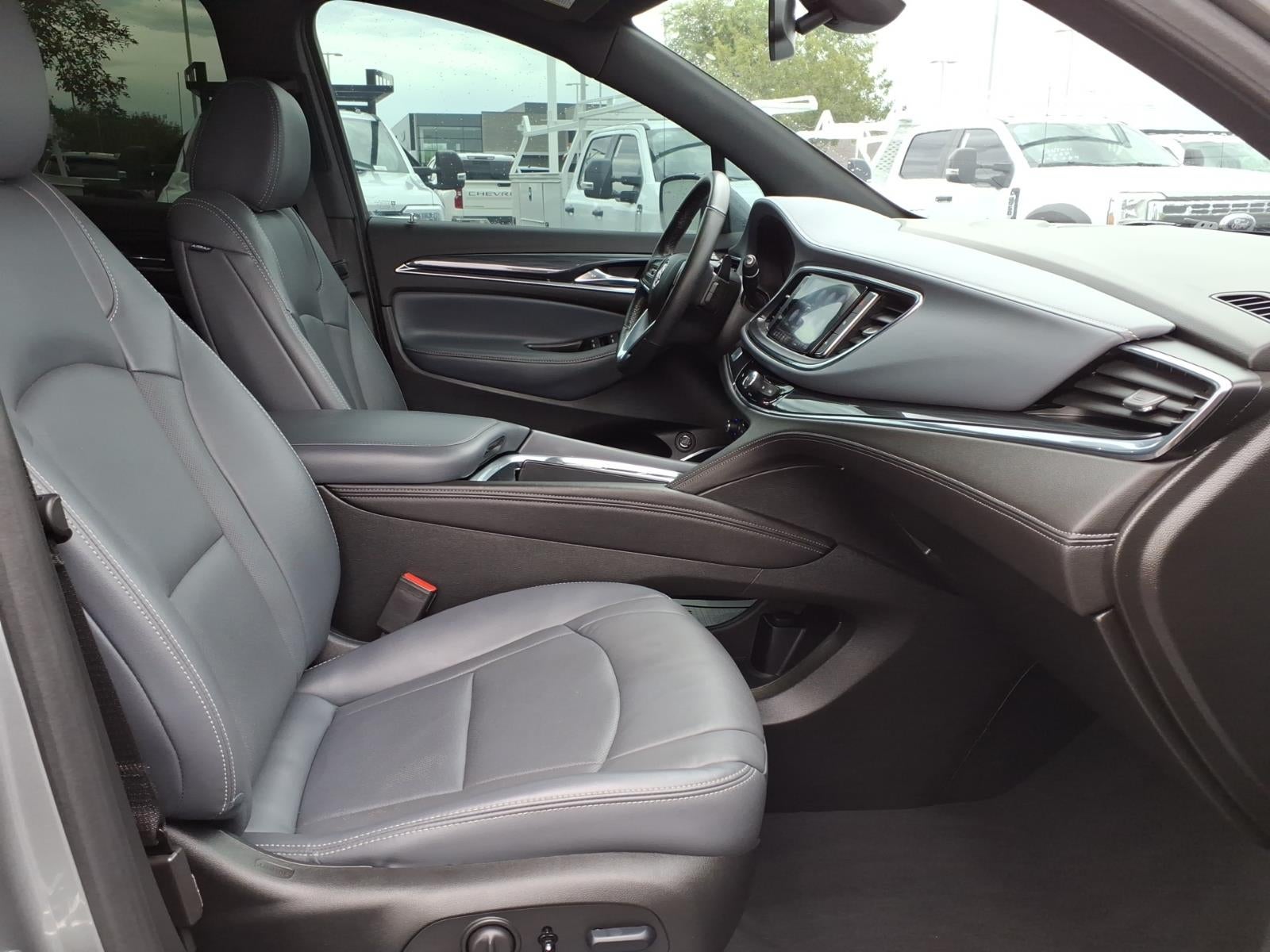 2024 Buick Enclave Essence
